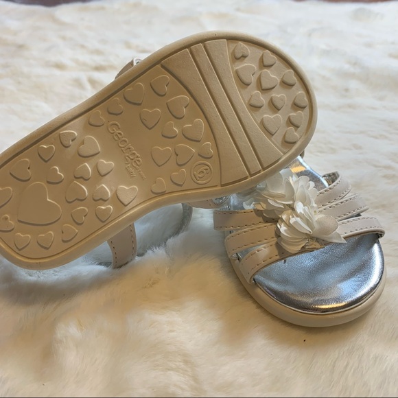 George White Satin Flower Strappy Buckle Sandle for Toodlers Special Occasion - Picture 2 of 3